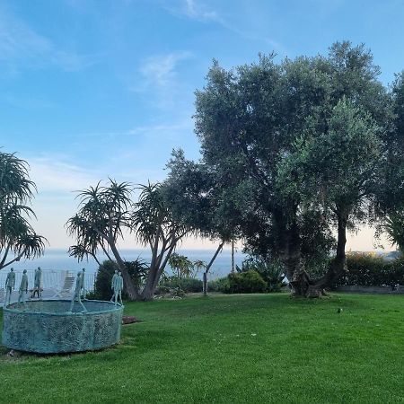 Agriturismo La Tuffatrice Imperia Dış mekan fotoğraf